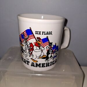 Vintage Six Flags Great America Mug Cup England Ceramic Warner Bros 1985 Looney